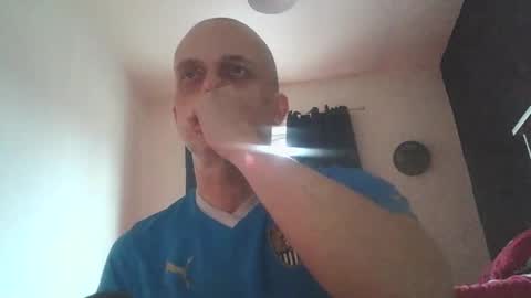 Snapshot of gary1862uk chatting on 12/10/24, 02:39 gary1862uk online show from 12/10/24, 02:39