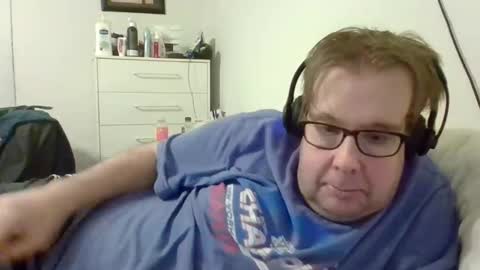 Gary online show from 10/25/25, 06:10