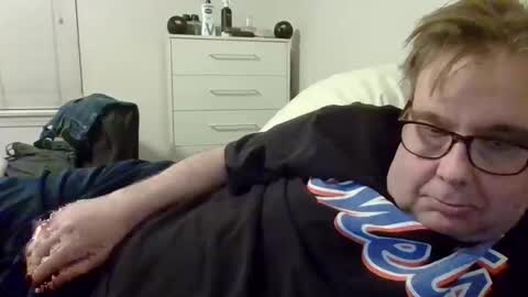 Gary online show from 03/29/26, 01:27