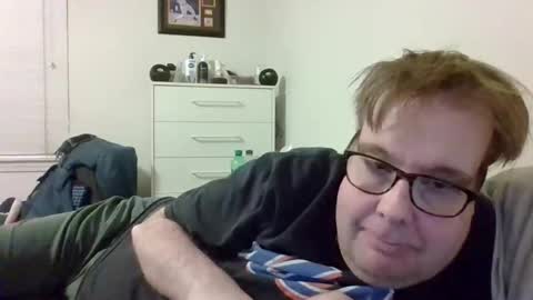Snapshot of garyg930 chatting on 05/25/26, 03:45 Gary online show from 05/25/26, 03:45