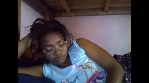 gasielah online show from 03/18/26, 08:17