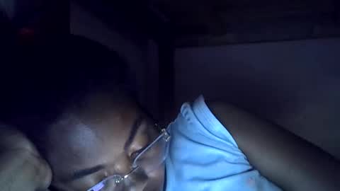 Snapshot of gasielah chatting on 06/06/26, 02:00 gasielah online show from 06/06/26, 02:00