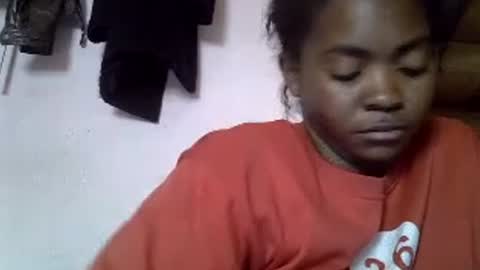 Snapshot of gasielah chatting on 07/27/26, 12:23 gasielah online show from 07/27/26, 12:23