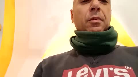 gasparevicari79 online show from 11/03/25, 07:09