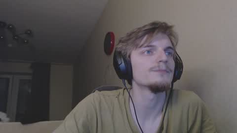 Snapshot of gasturfahe chatting on 01/30/25, 07:48 gasturfahe online show from 01/30/25, 07:48