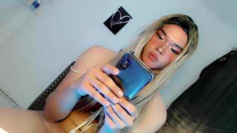 JUST CALL ME OLIVIA online show from 02/17/26, 12:56