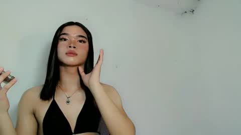 Snapshot of gata_olivia chatting on 05/23/26, 07:24 JUST CALL ME OLIVIA online show from 05/23/26, 07:24