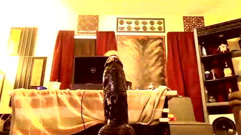 Snapshot of gatewaylaptop2019 chatting on 03/08/25, 10:24 gatewaylaptop2019 online show from 03/08/25, 10:24