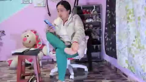 Diana online show from 02/21/26, 12:22