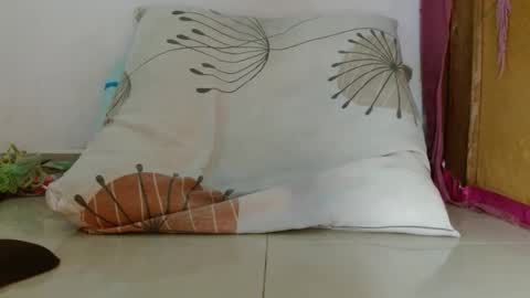 Snapshot of gatito02139159 chatting on 12/02/25, 09:54 gatito02139159 online show from 12/02/25, 09:54