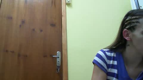 Monique online show from 12/22/24, 07:42