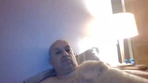 Snapshot of gay27400 chatting on 02/20/25, 10:15 Gay38 online show from 02/20/25, 10:15