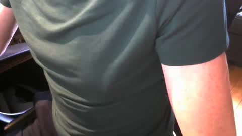 Snapshot of gay_slave_on_cam chatting on 03/01/25, 10:24 gay slave on cam online show from 03/01/25, 10:24