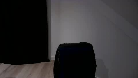 Snapshot of gaycut9093 chatting on 02/25/26, 08:18 gaycut9093 online show from 02/25/26, 08:18