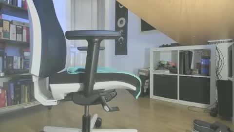 gaymer_play online show from 02/21/25, 06:59