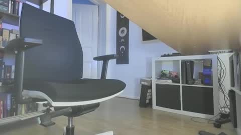 gaymer_play online show from 02/24/25, 03:53