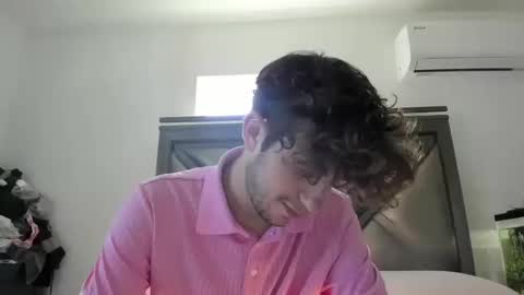 Trace online show from 10/12/25, 04:17