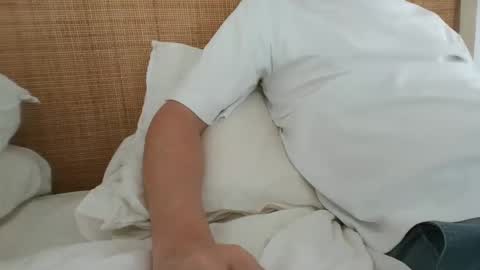 GCGuy online show from 01/11/25, 02:41