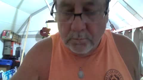 Snapshot of gcrook1961 chatting on 06/01/26, 07:04 itsacrook22 online show from 06/01/26, 07:04