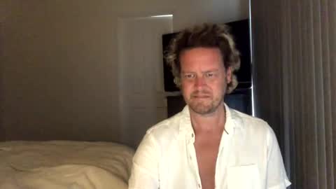 Snapshot of gcsurfer81 chatting on 12/02/24, 07:47 gcsurfer81 online show from 12/02/24, 07:47