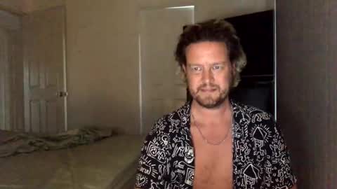 Snapshot of gcsurfer81 chatting on 12/12/24, 08:25 gcsurfer81 online show from 12/12/24, 08:25