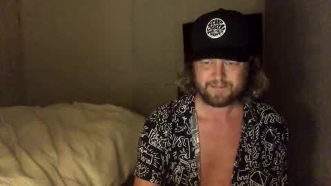 Snapshot of gcsurfer81 chatting on 10/04/25, 08:45 gcsurfer81 online show from 10/04/25, 08:45