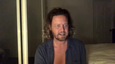 Snapshot of gcsurfer81 chatting on 10/14/25, 08:26 gcsurfer81 online show from 10/14/25, 08:26