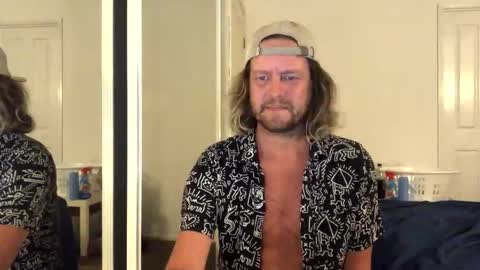 gcsurfer81 online show from 01/07/26, 09:34