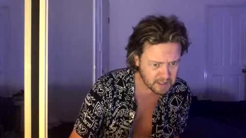 gcsurfer81 online show from 04/07/26, 08:15