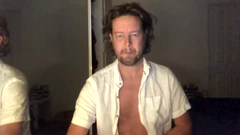 gcsurfer81 online show from 05/03/26, 07:14