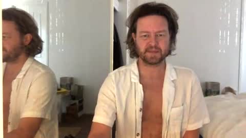 Snapshot of gcsurfer81 chatting on 07/31/26, 04:23 gcsurfer81 online show from 07/31/26, 04:23