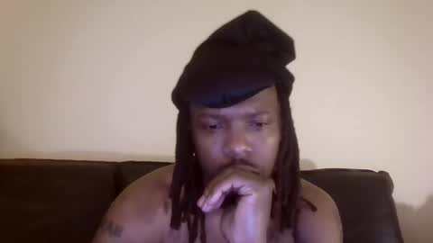 Snapshot of gcurvy35 chatting on 12/27/24, 03:31 gcurvy35 online show from 12/27/24, 03:31