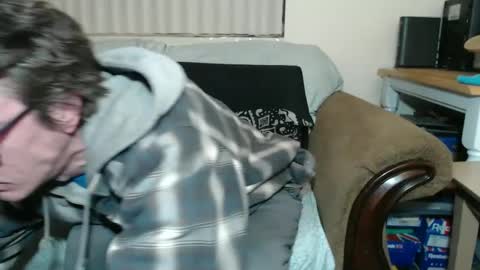 Snapshot of gdanch chatting on 01/08/25, 01:53 G online show from 01/08/25, 01:53