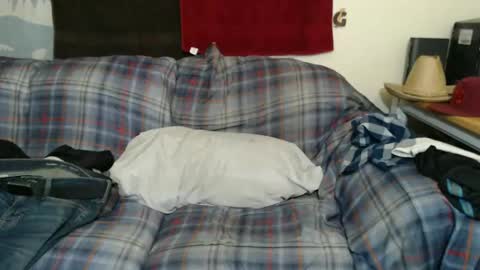 Snapshot of gdanch chatting on 01/15/25, 10:02 G online show from 01/15/25, 10:02