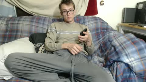 Snapshot of gdanch chatting on 01/30/25, 02:25 G online show from 01/30/25, 02:25