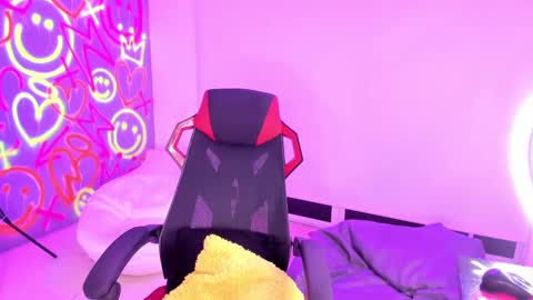 Snapshot of geanna_rose chatting on 12/06/24, 06:04 geanna_rose online show from 12/06/24, 06:04