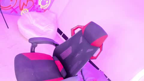 Snapshot of geanna_rose chatting on 12/06/24, 09:10 geanna_rose online show from 12/06/24, 09:10