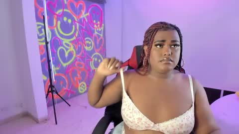 Snapshot of geanna_rose chatting on 02/07/25, 04:48 geanna_rose online show from 02/07/25, 04:48