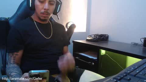 Snapshot of gefeeer chatting on 11/07/25, 05:24 gefeeer online show from 11/07/25, 05:24