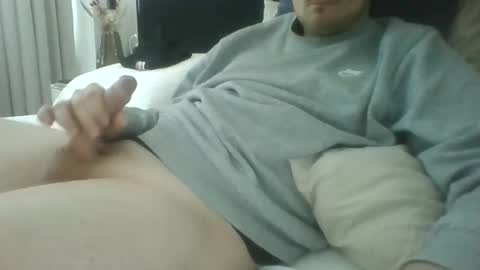 geilegozer123 online show from 10/23/25, 01:43