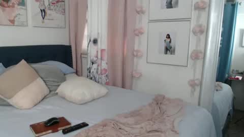 The Empress online show from 09/30/25, 10:59