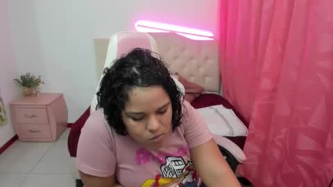 Snapshot of gema_angels chatting on 09/13/25, 12:10 gema_angels online show from 09/13/25, 12:10