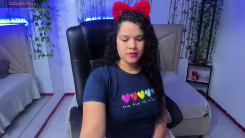 Snapshot of gema_angels chatting on 10/23/25, 04:12 gema_angels online show from 10/23/25, 04:12