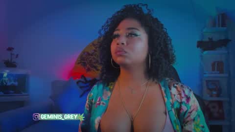 Snapshot of geminis_grey chatting on 10/18/25, 02:03 Geminis online show from 10/18/25, 02:03