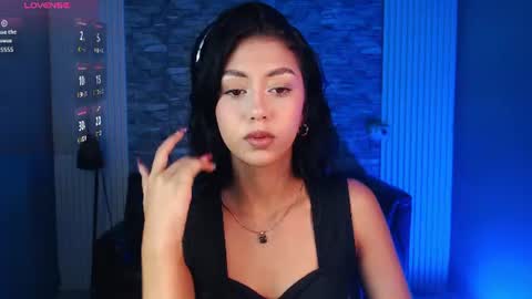 Snapshot of gemma18_ chatting on 07/25/26, 09:45 gemma18_ online show from 07/25/26, 09:45