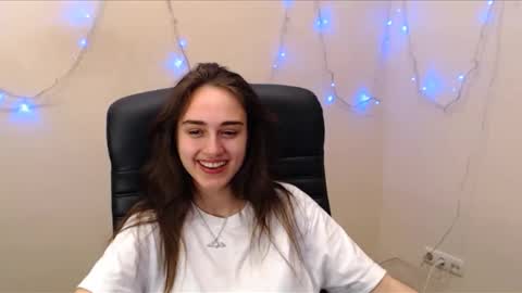 Gemma online show from 03/10/25, 09:32