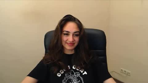 Gemma online show from 09/18/25, 06:04