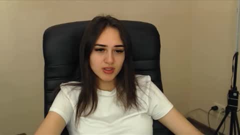 Gemma online show from 10/30/25, 07:21