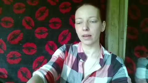Snapshot of gemma_exotic chatting on 04/27/26, 09:51 gemma_exotic online show from 04/27/26, 09:51