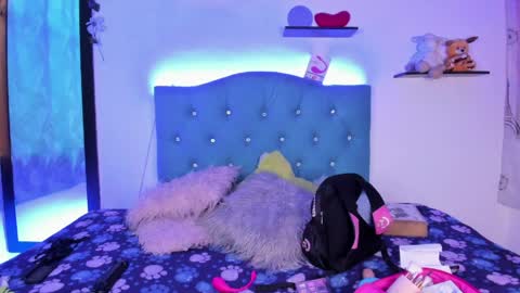 Gemma online show from 04/08/26, 01:55